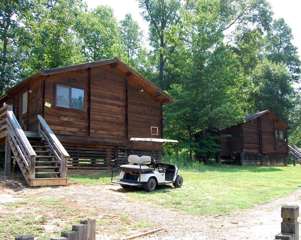 Advance Forest Lake Camping Resort Cabin 18 מראה חיצוני תמונה